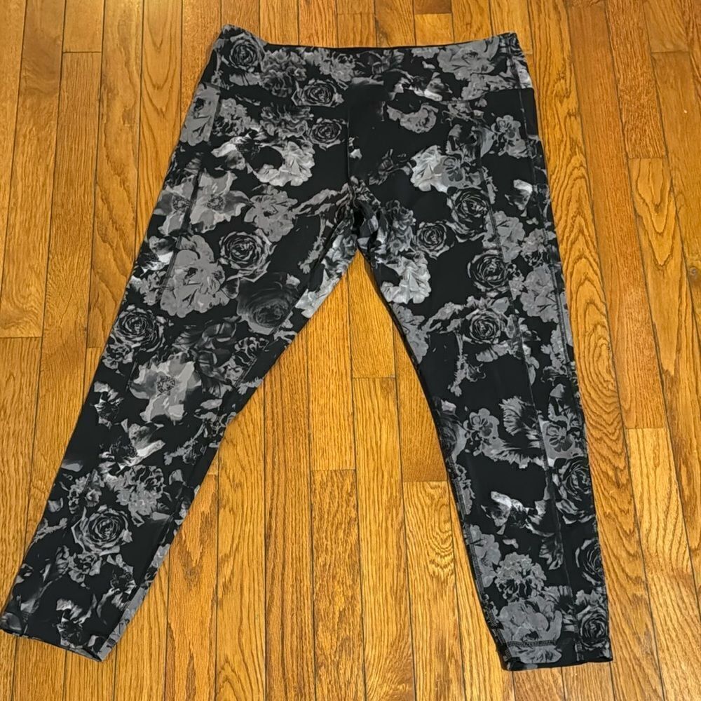 SOMA SPORT LEGGINGS